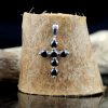 Cruce din argint, cu zircon negru Produs