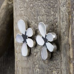 Set de cercei si pandantiv din argint, cu sidef Produs